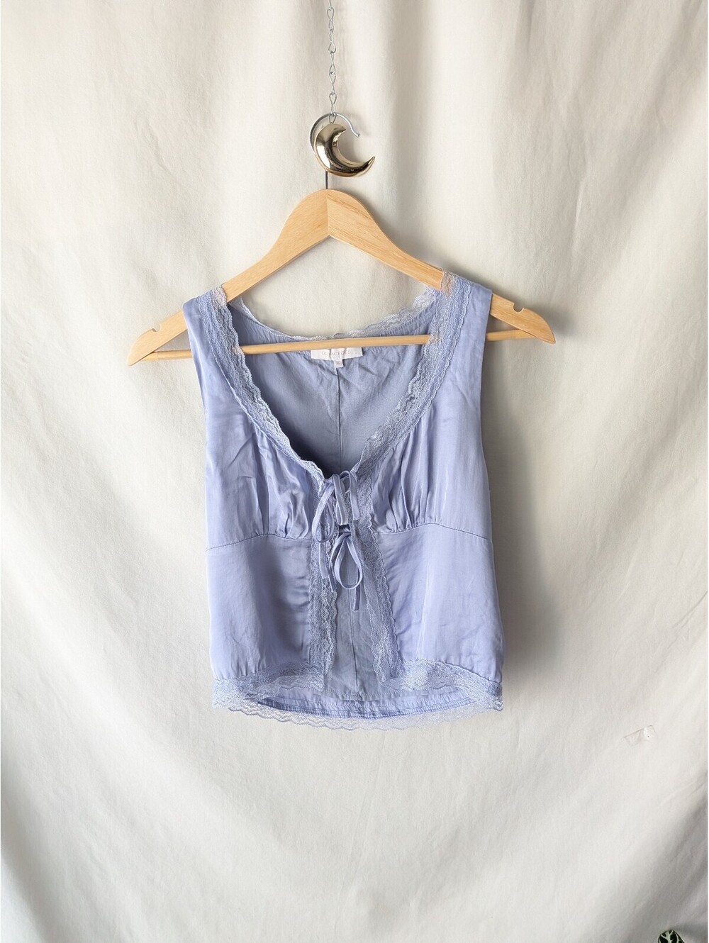 Olivaceous Lavender Lace Trim Tie Front Tank Top Size M